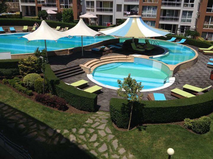 Apartments Del Sol - Sunny Island Complex チェルノモレツ エクステリア 写真