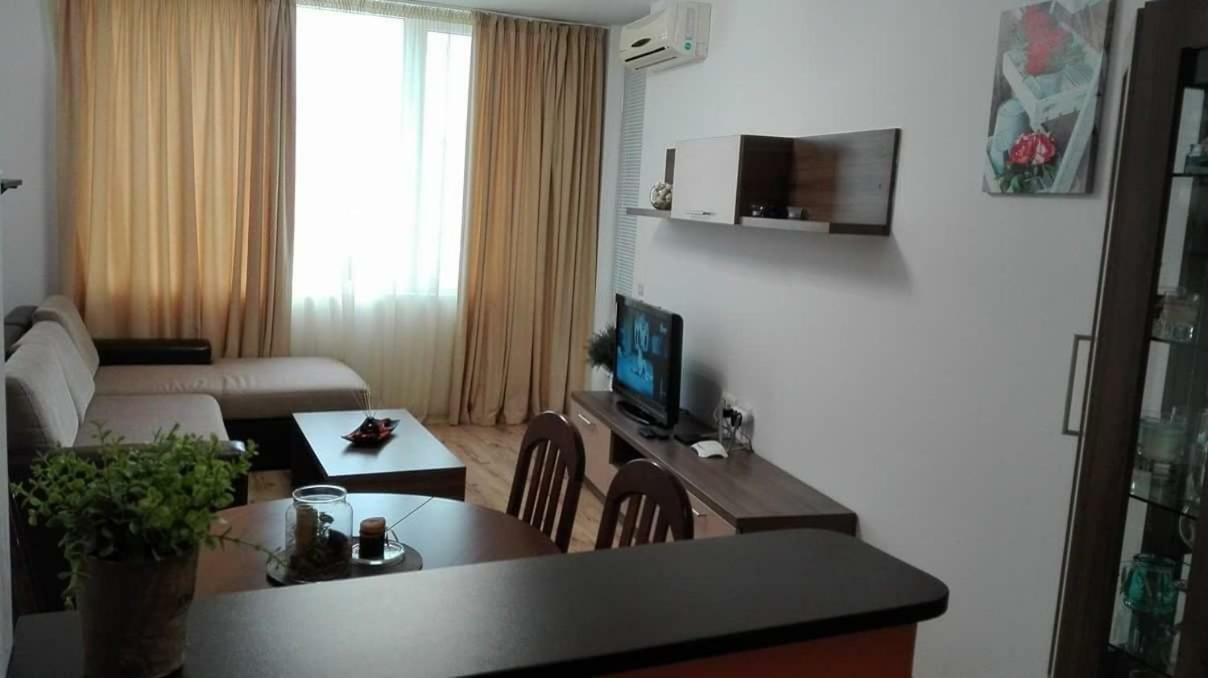 Apartments Del Sol - Sunny Island Complex チェルノモレツ エクステリア 写真