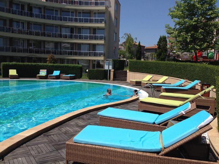 Apartments Del Sol - Sunny Island Complex チェルノモレツ エクステリア 写真